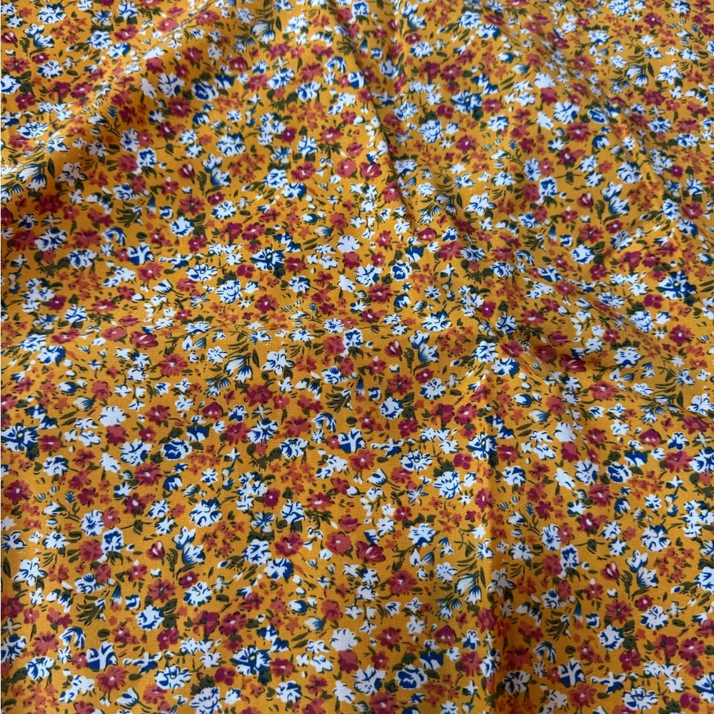 Chic Nation Floral Yellow Top - Picture 3 of 4